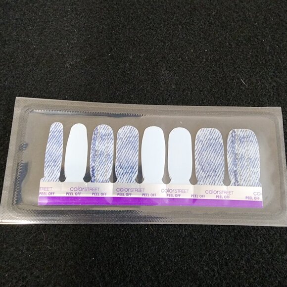 Color Street Nail Color Strips - Picture 1 of 2